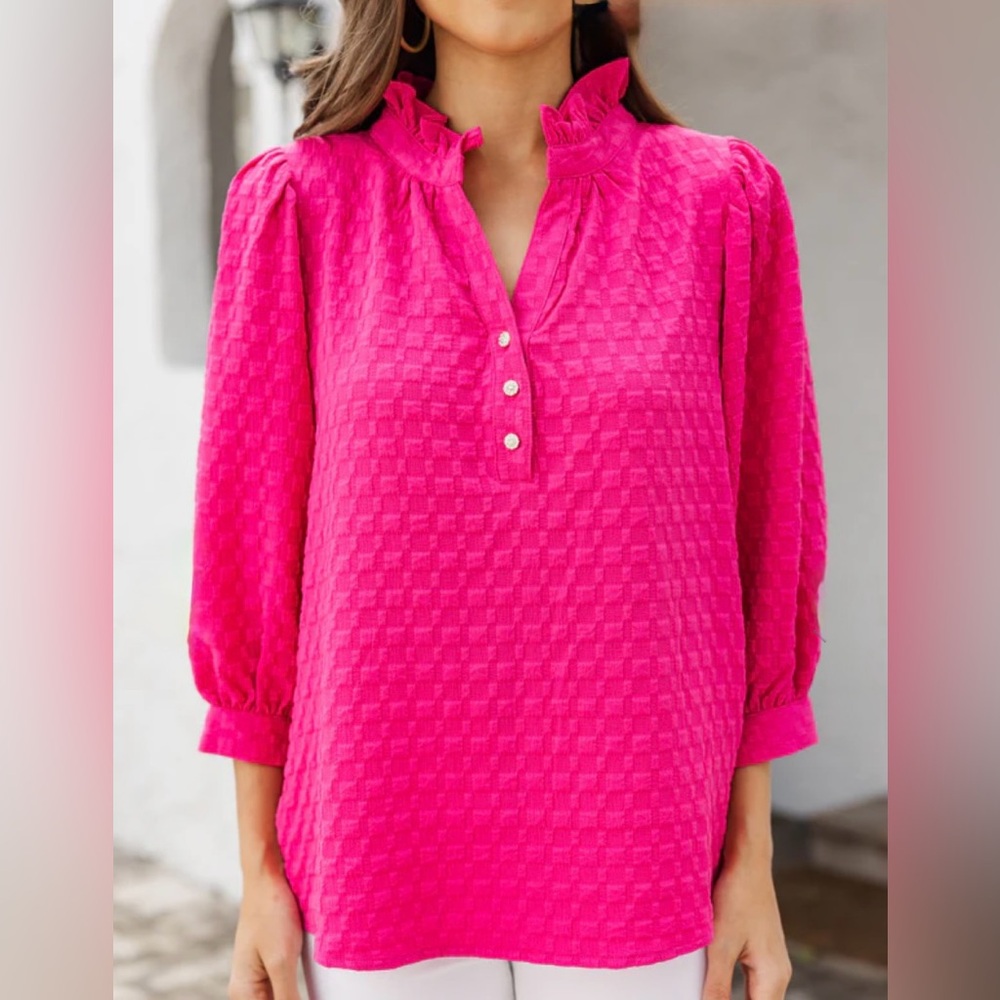 Fuchsia Hot Pink 3/4 Sleeve Shirt | Textured Knit | Ruffled V-Neck | M | NWT - Picture 6 of 9